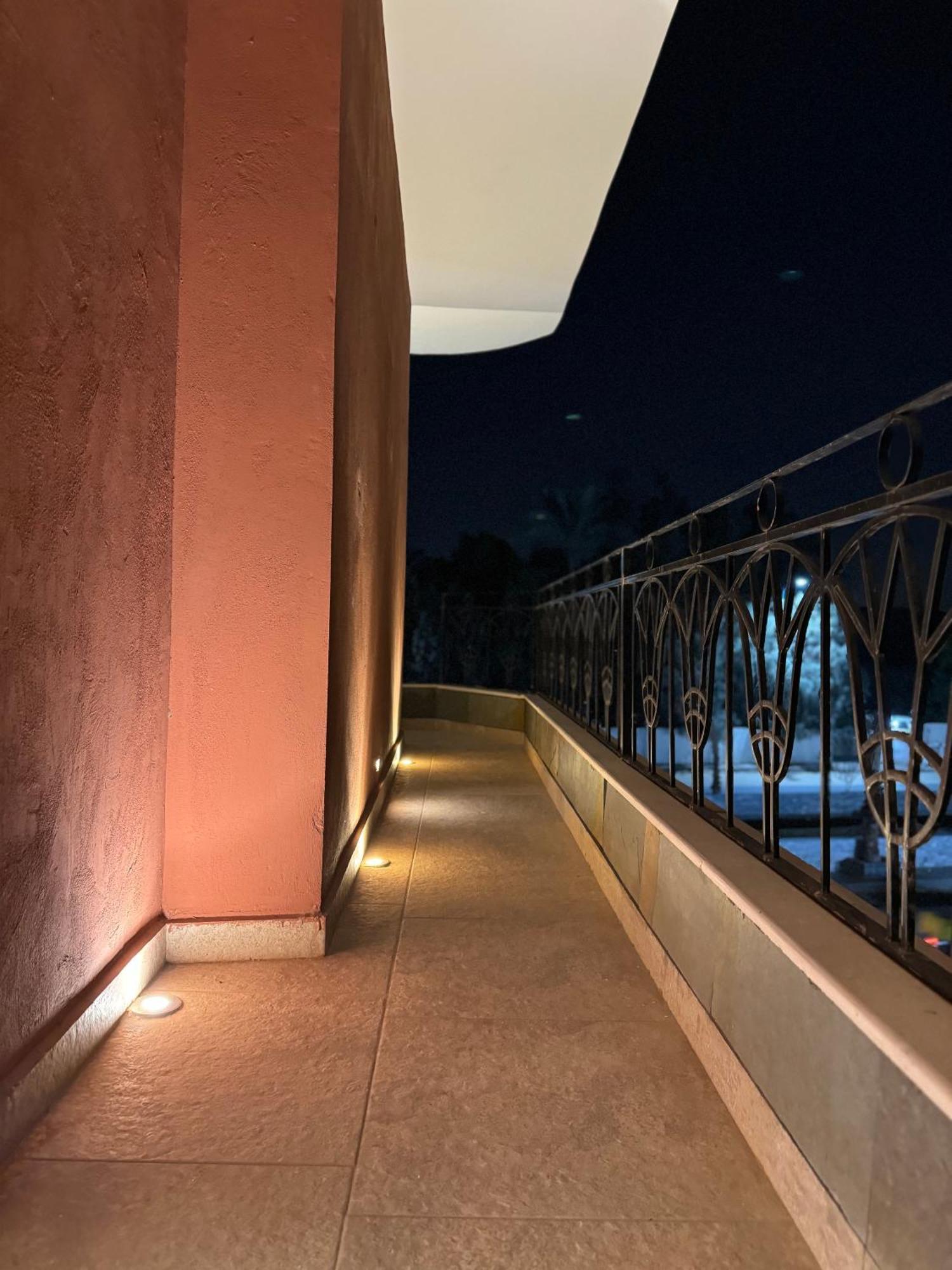 Almas Pyramids Hotel Kafret el-Gabal Eksteriør billede