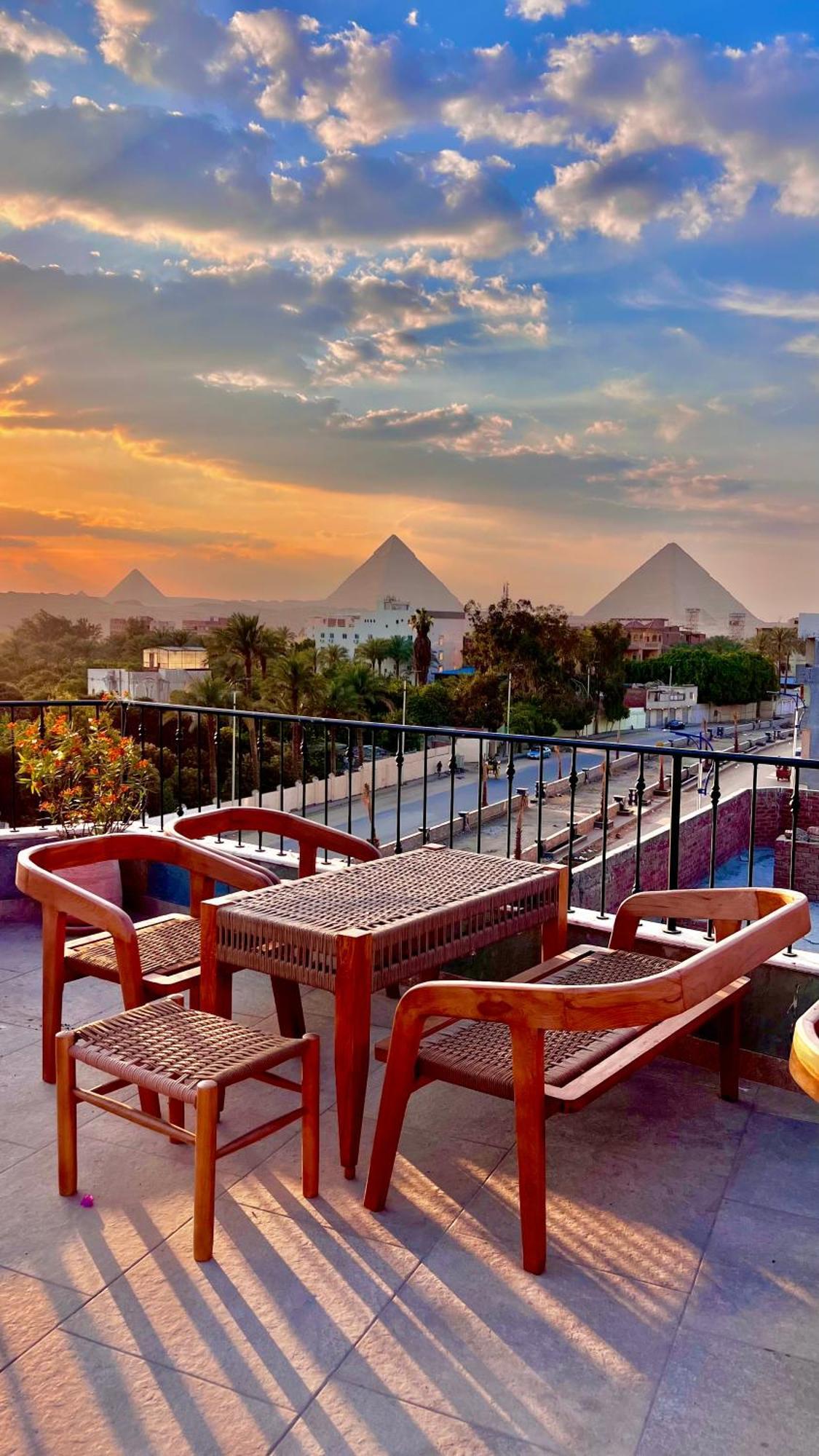 Almas Pyramids Hotel Kafret el-Gabal Eksteriør billede