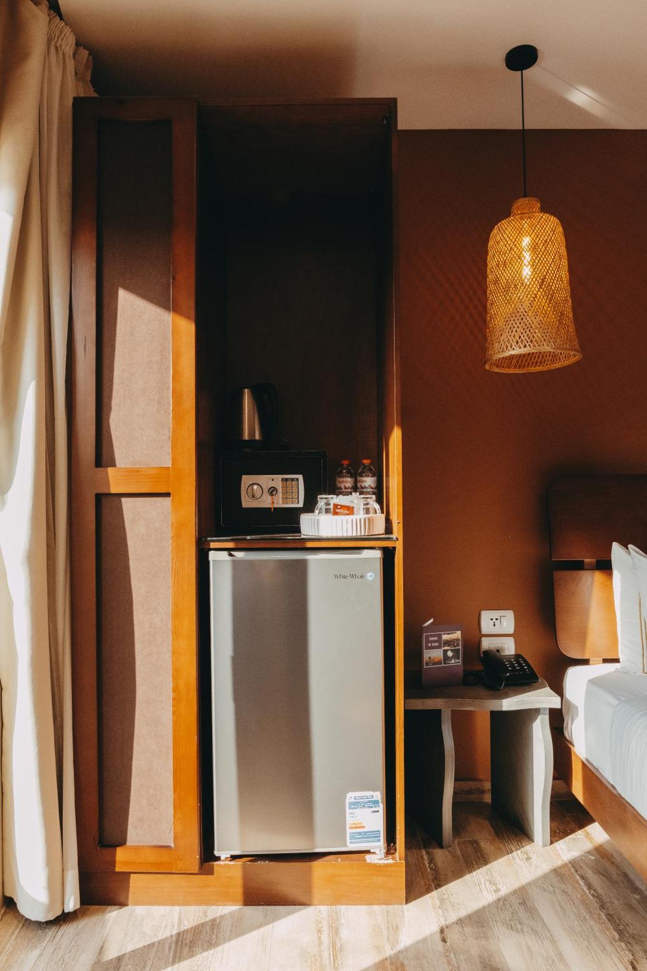 Almas Pyramids Hotel Kafret el-Gabal Eksteriør billede