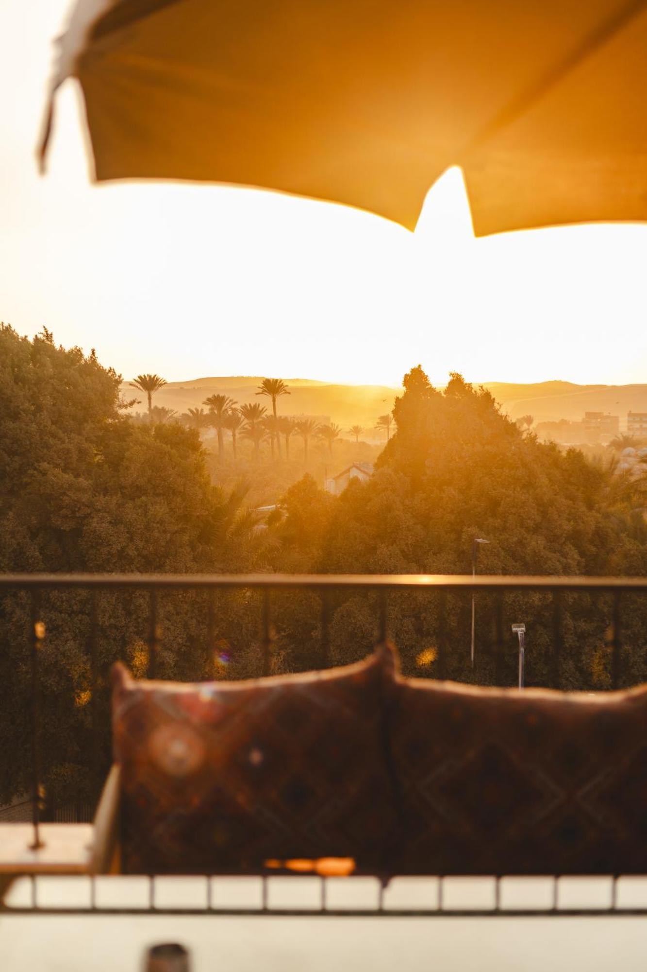 Almas Pyramids Hotel Kafret el-Gabal Eksteriør billede