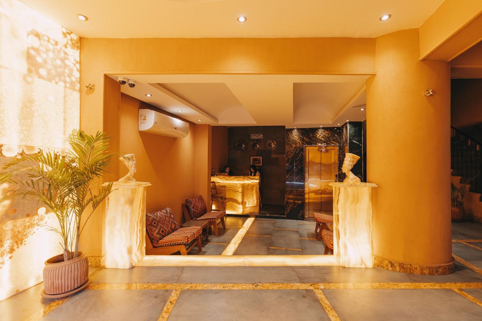 Almas Pyramids Hotel Kafret el-Gabal Eksteriør billede
